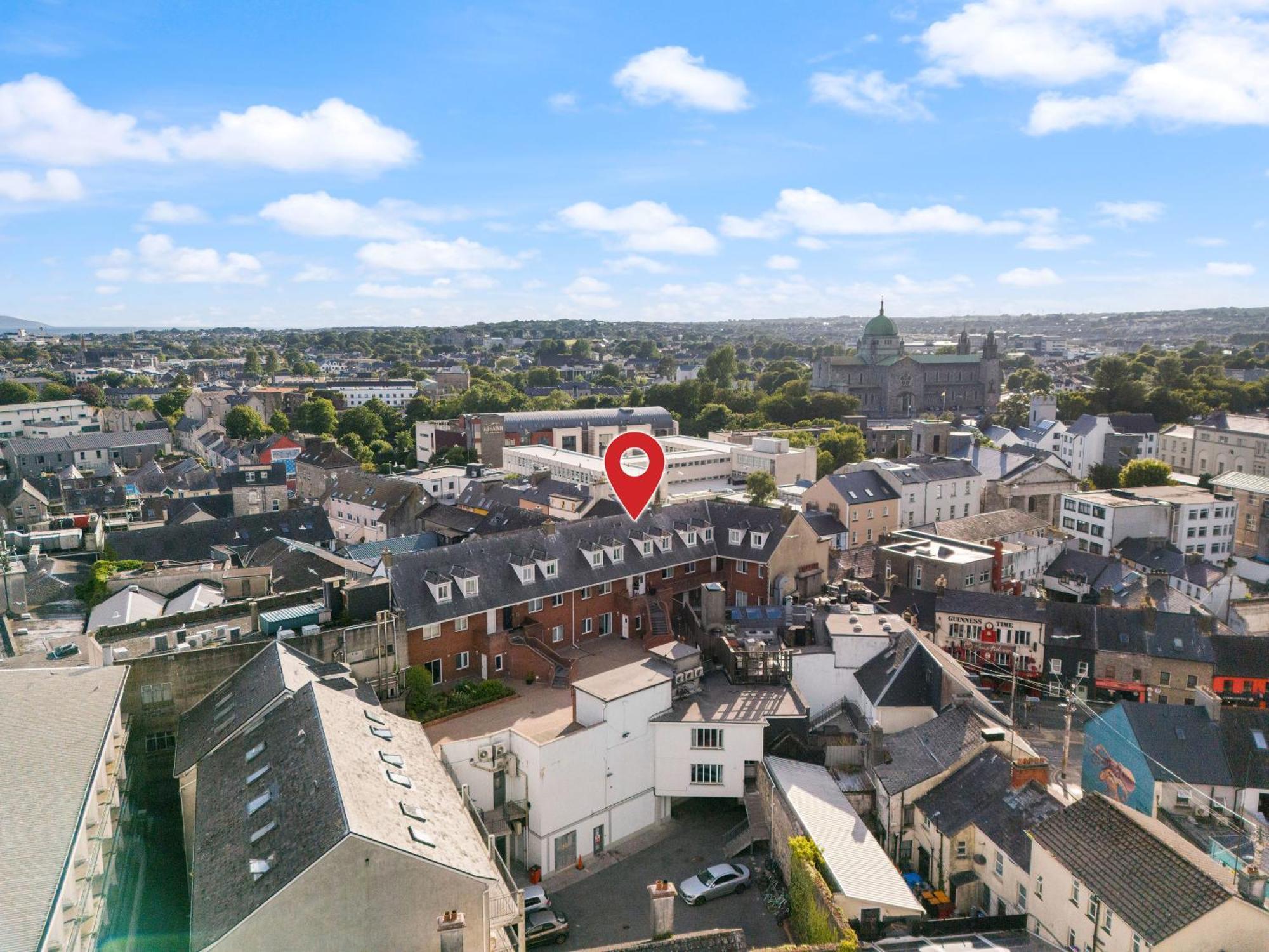 Heart Of Centre Stunning View * Galway