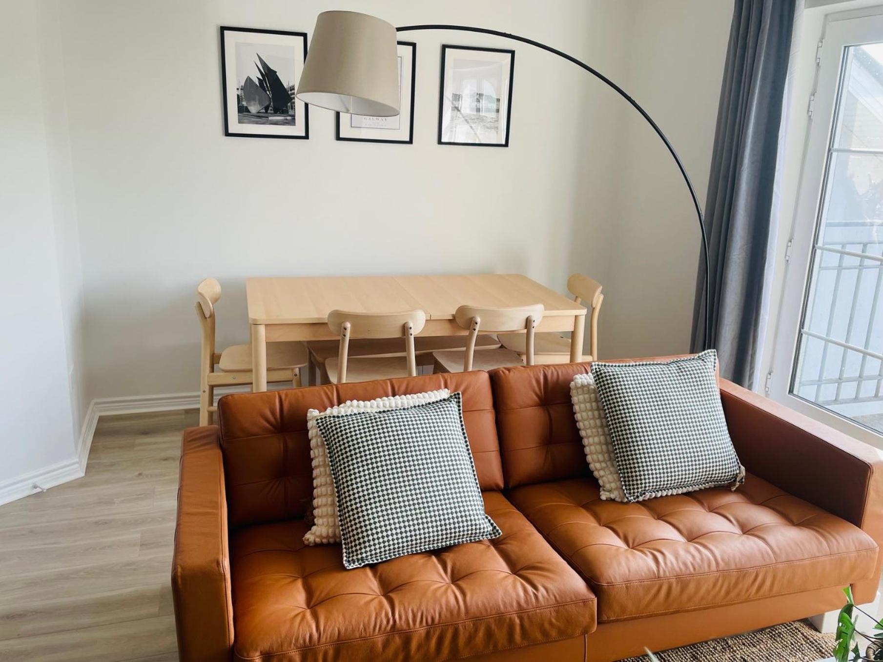 Apartment Modern And Spacious Apt5 Sleeps 6 Free Parking Galway
