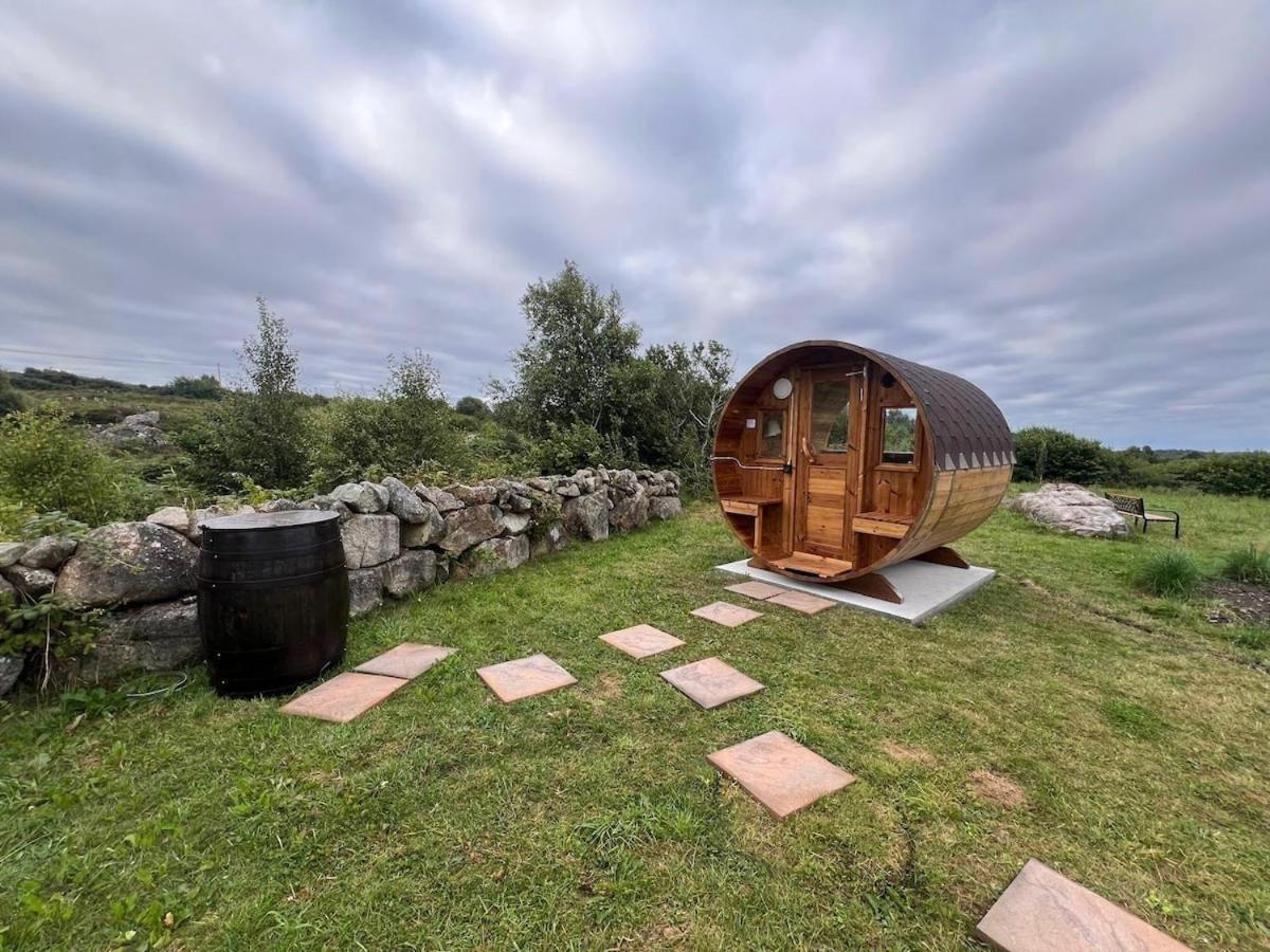 Holiday home Unique With Outdoor Sauna In Connemara