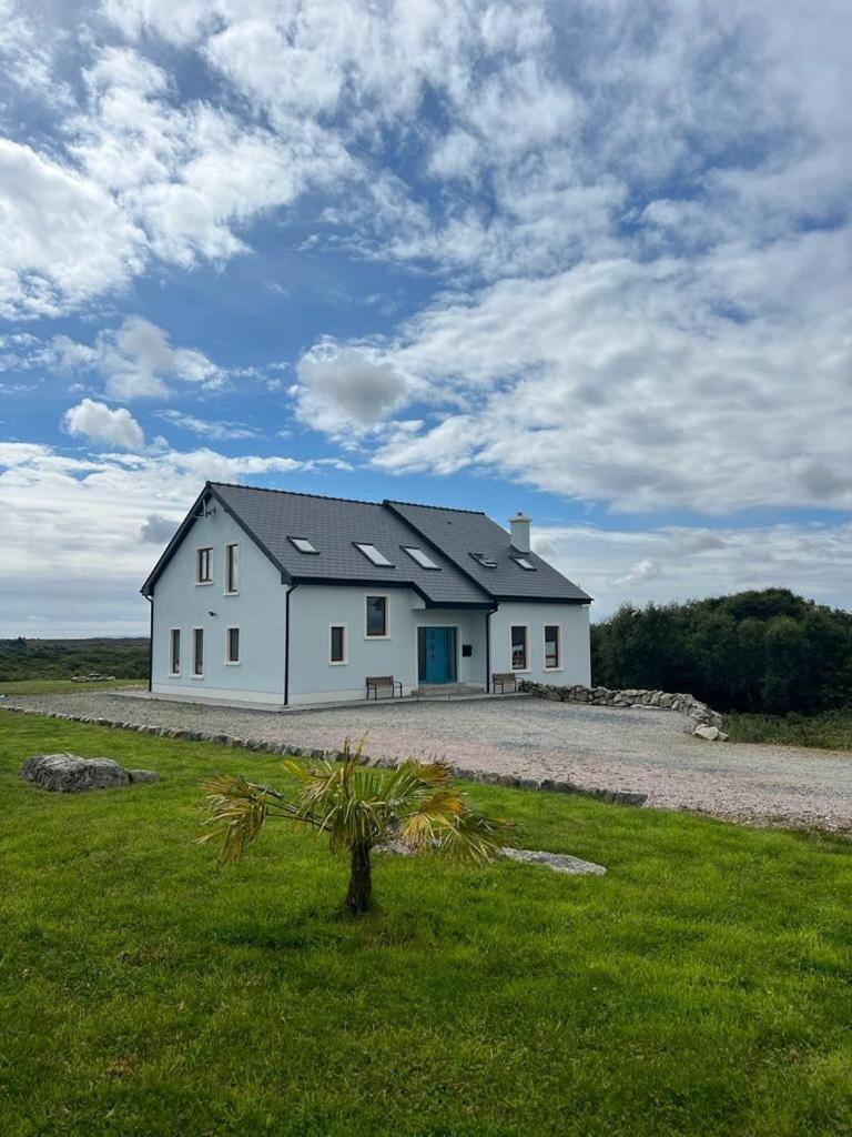 Unique With Outdoor Sauna In Connemara Holiday home Galway