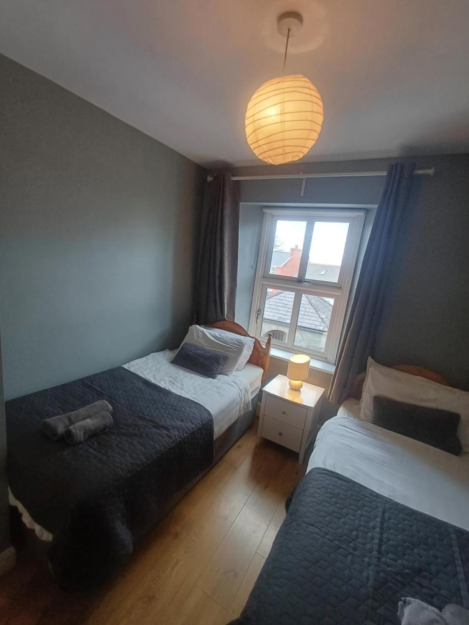 Clonbur House - Two Bedroom Village