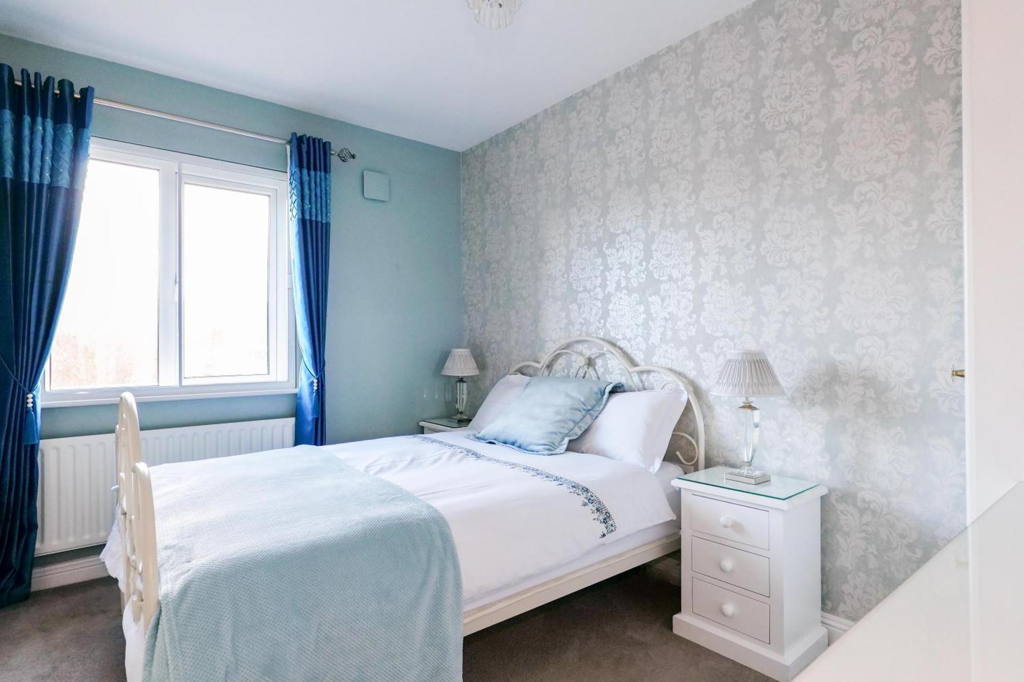 Sea Mist Guesthouse 4*