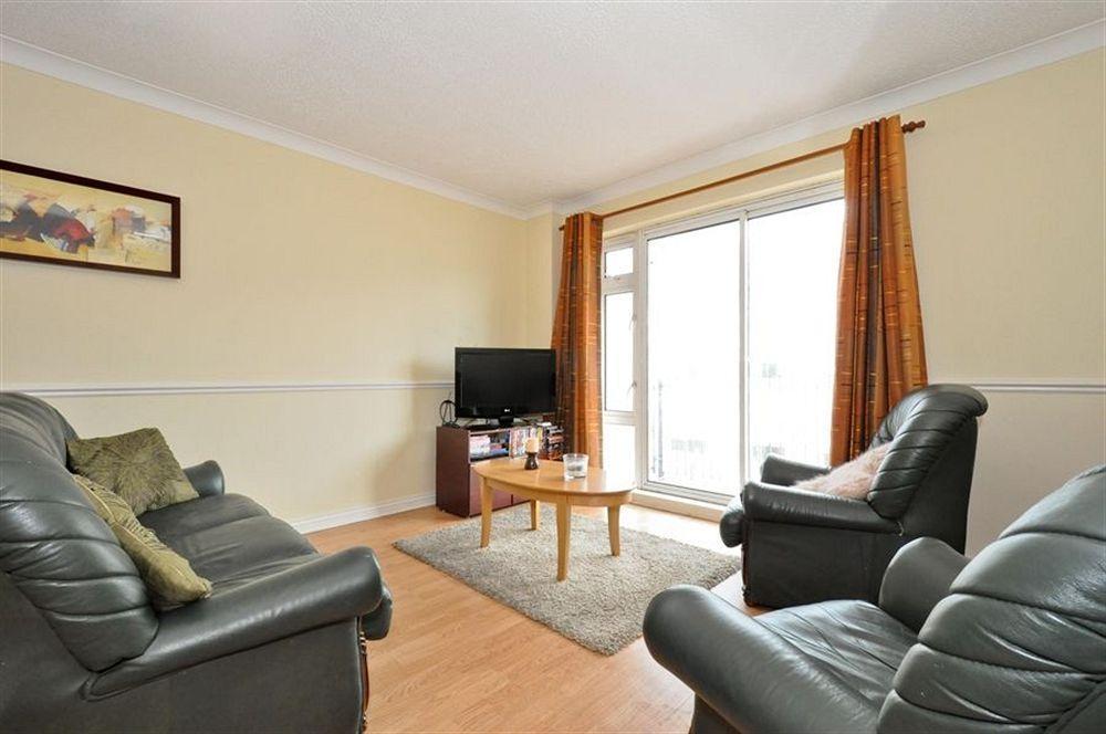 Guest house Lynfield
