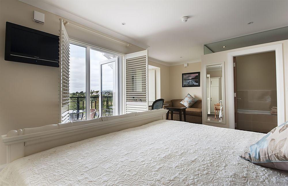 Bed & Breakfast Sea Breeze 5*
