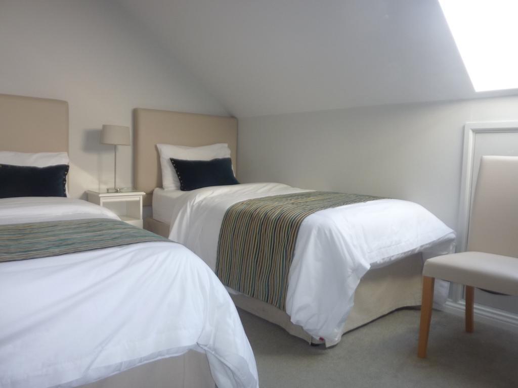 Westwinds Guestlodge Bed & Breakfast 3*