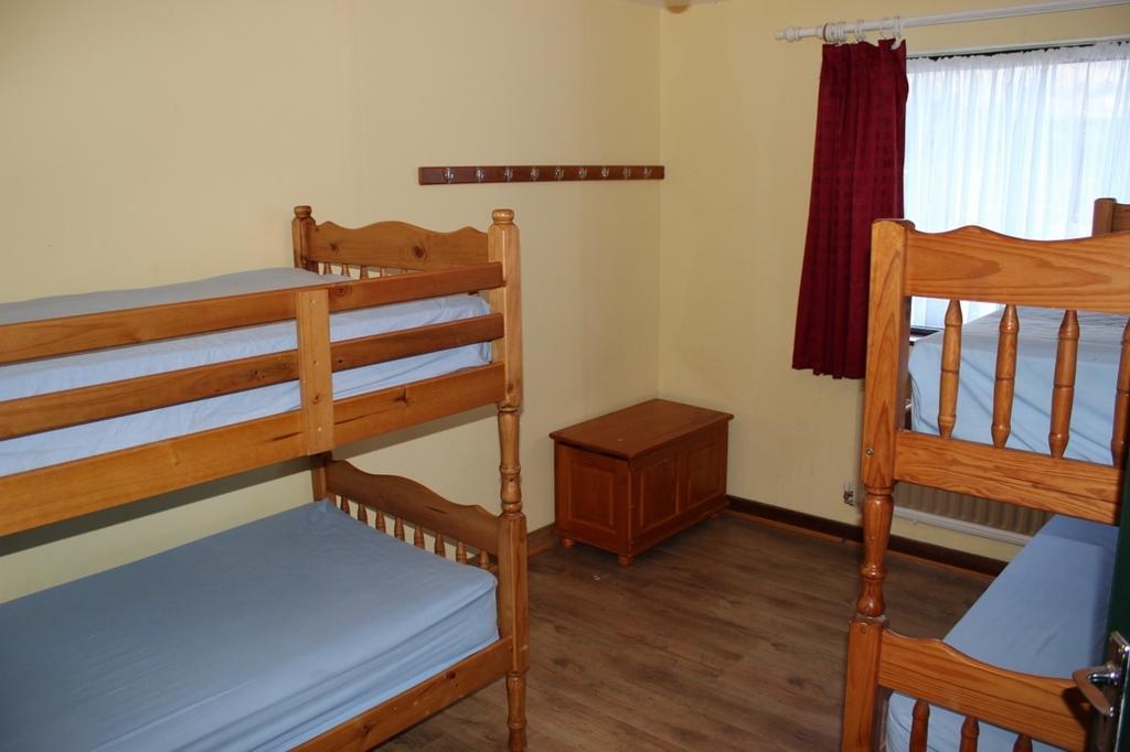 Hostel Connemara Mountain *