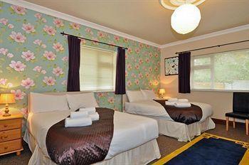 Pembroke House Bed & Breakfast Galway