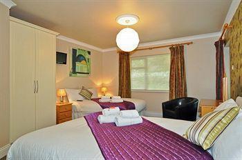 Bed & Breakfast Pembroke House