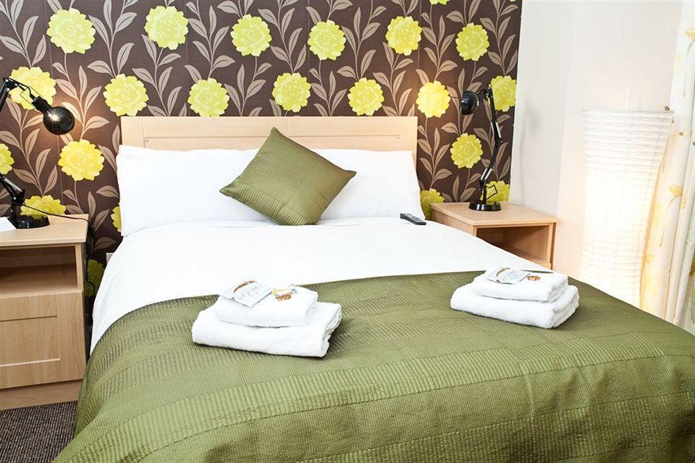 Pembroke House Bed & Breakfast