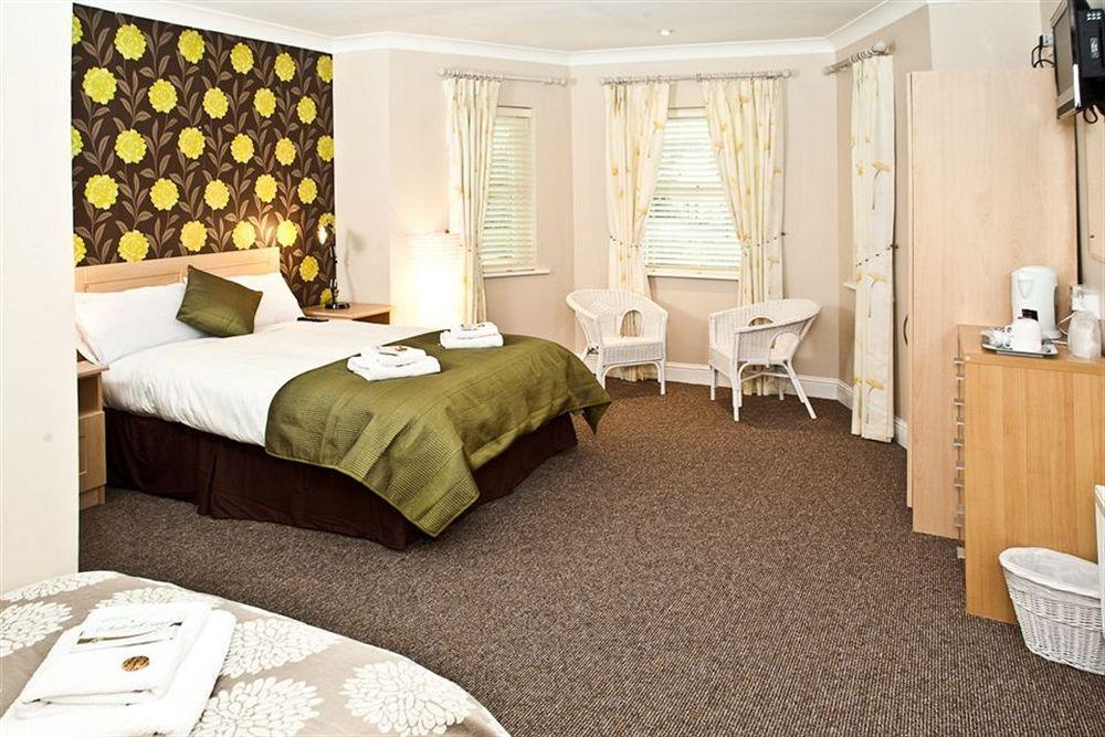 Pembroke House Bed & Breakfast Galway