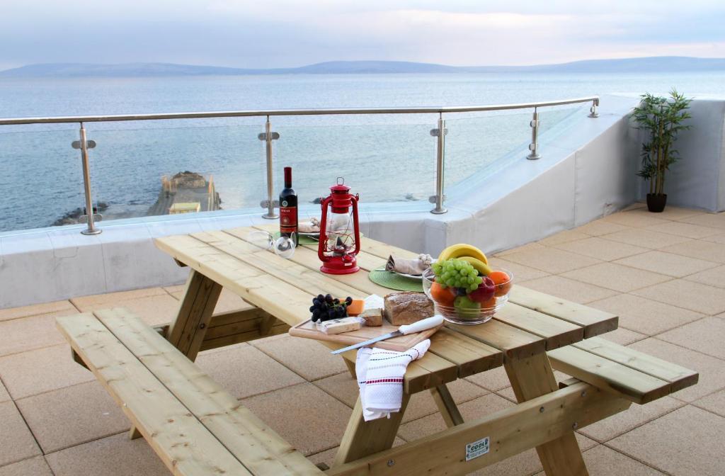 Bay Sea View Apartment Galway