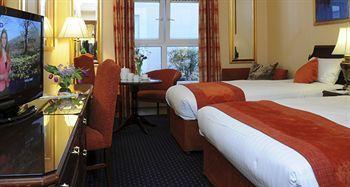 Park House 4*
