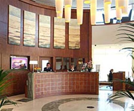 Maldron Sandy Road Hotel