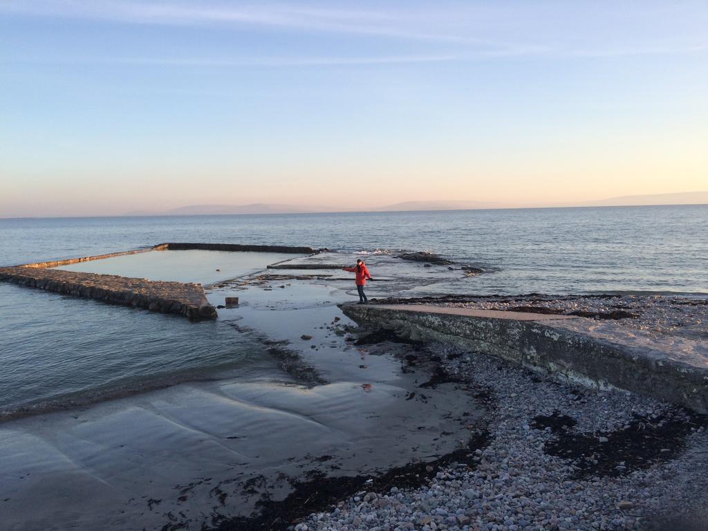 Self Catering - Salthill *
