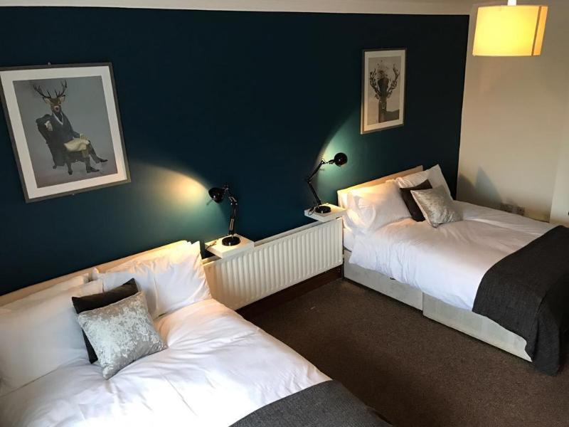 Bed & Breakfast Pembroke House 4*