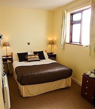 Wards Hotel