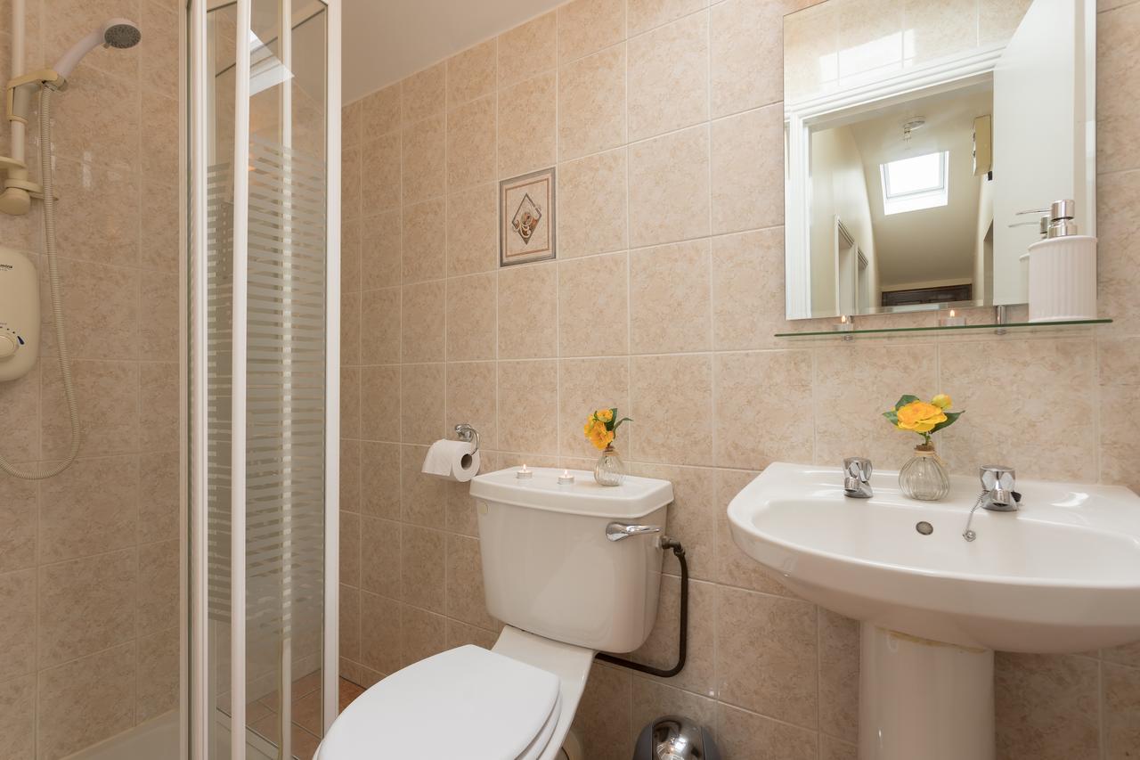 Center - 3 Minutes Walk To The Town Square * Galway
