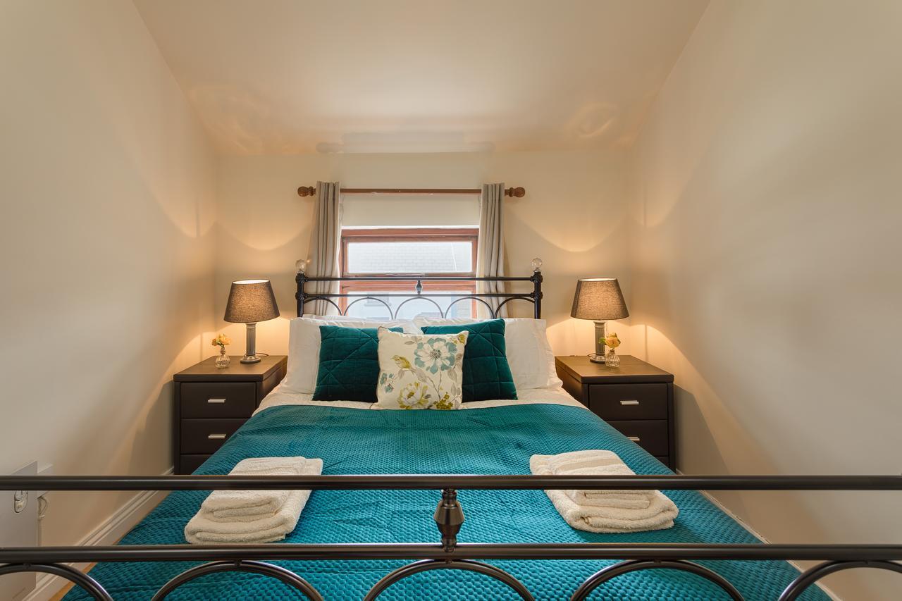 Center - 3 Minutes Walk To The Town Square Apartment Galway
