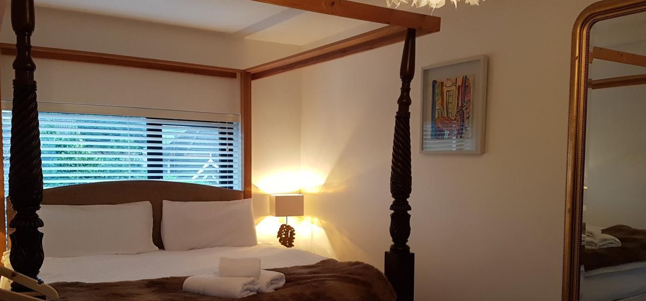 Mocha Newcastle Bed & Breakfast *