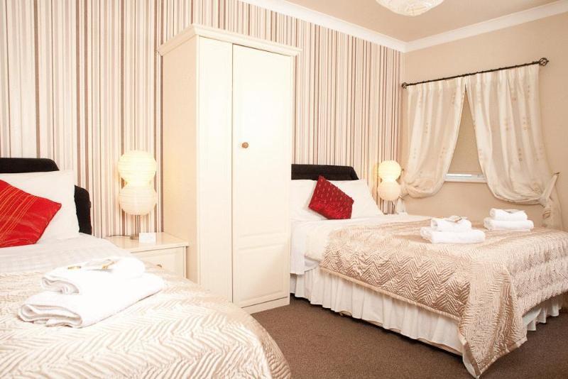 Amber Heights 3* Galway
