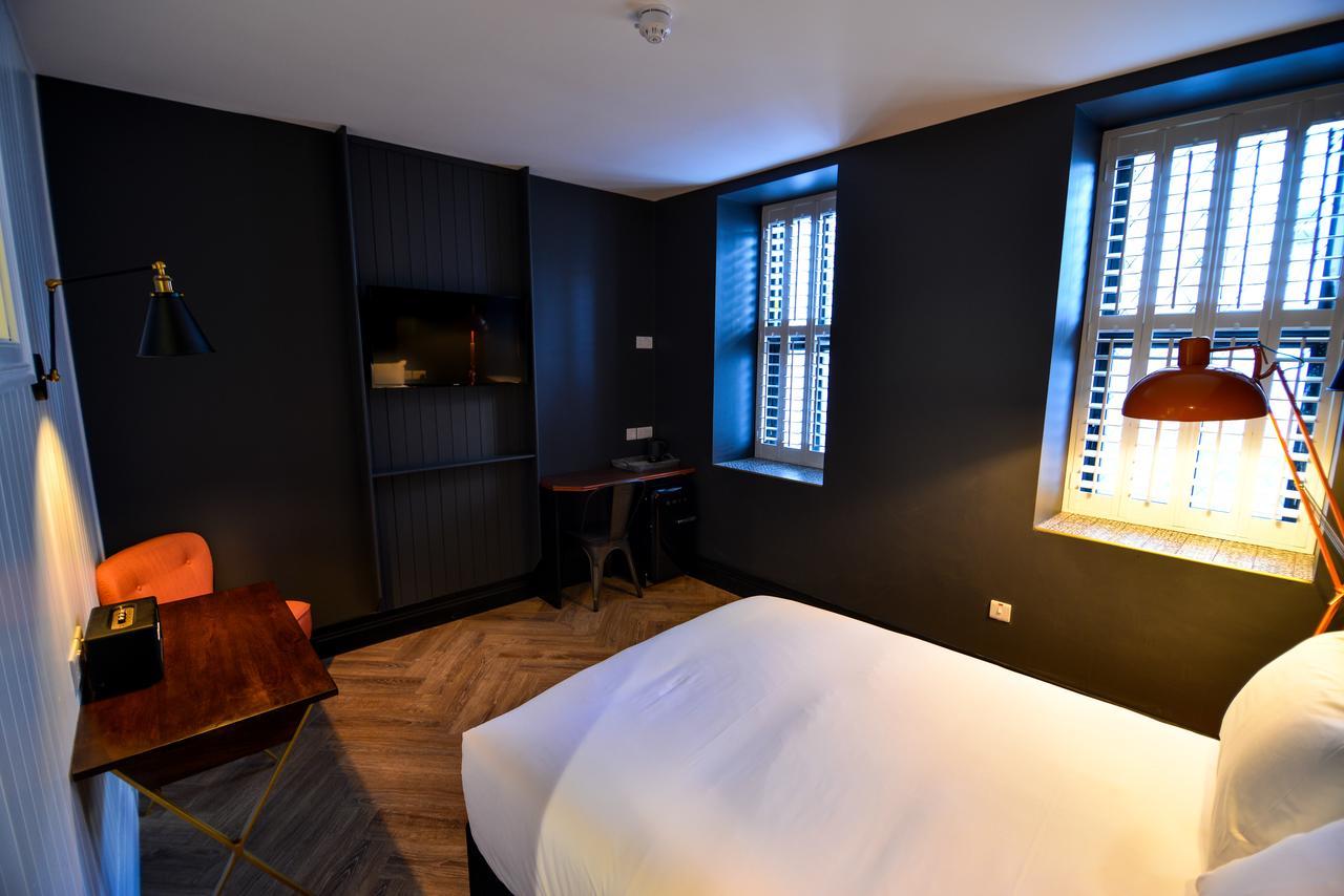 The Continental Boutique * Galway