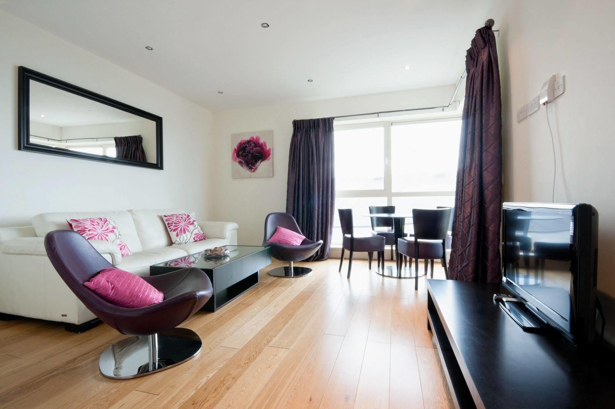Jameson Court Aparthotel