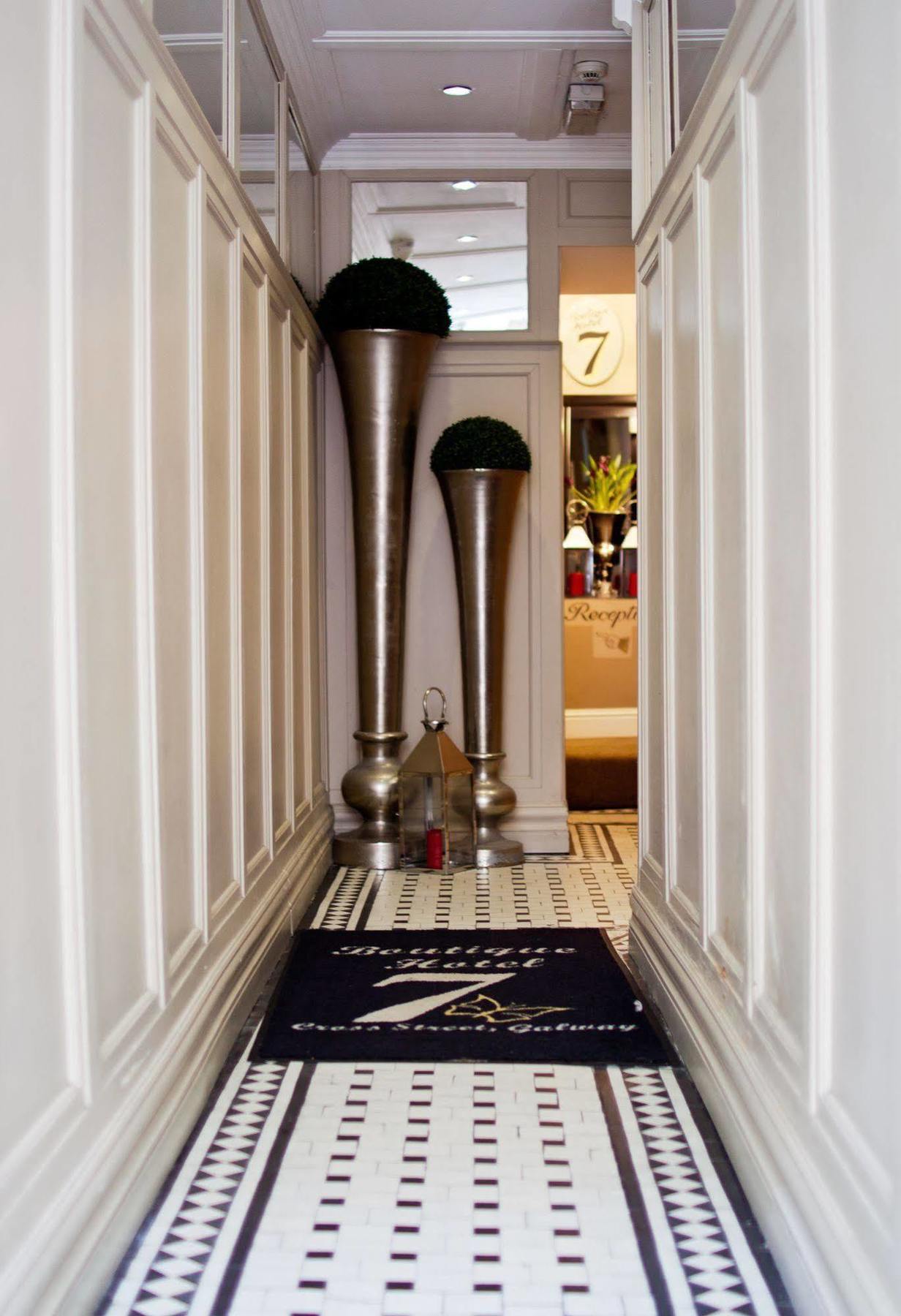 7 Cross Street Hotel Galway