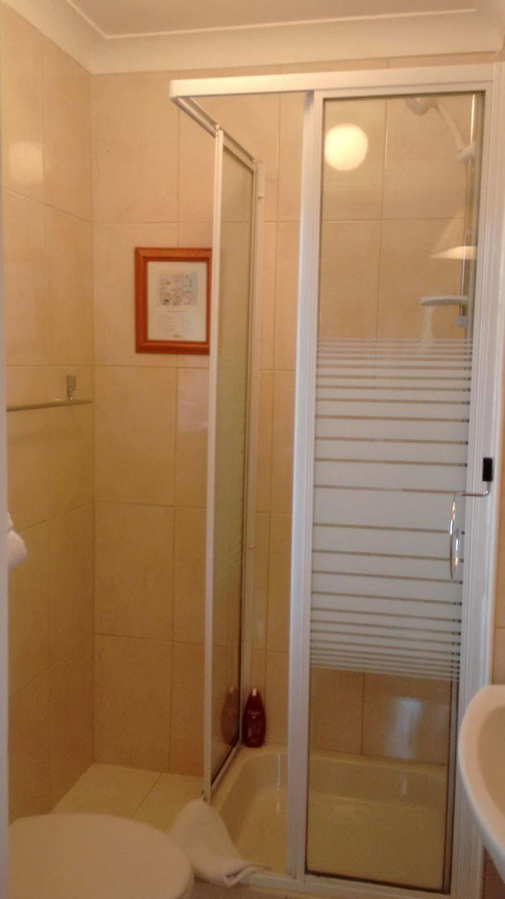 Corrib View H91rr72 Guest house Galway