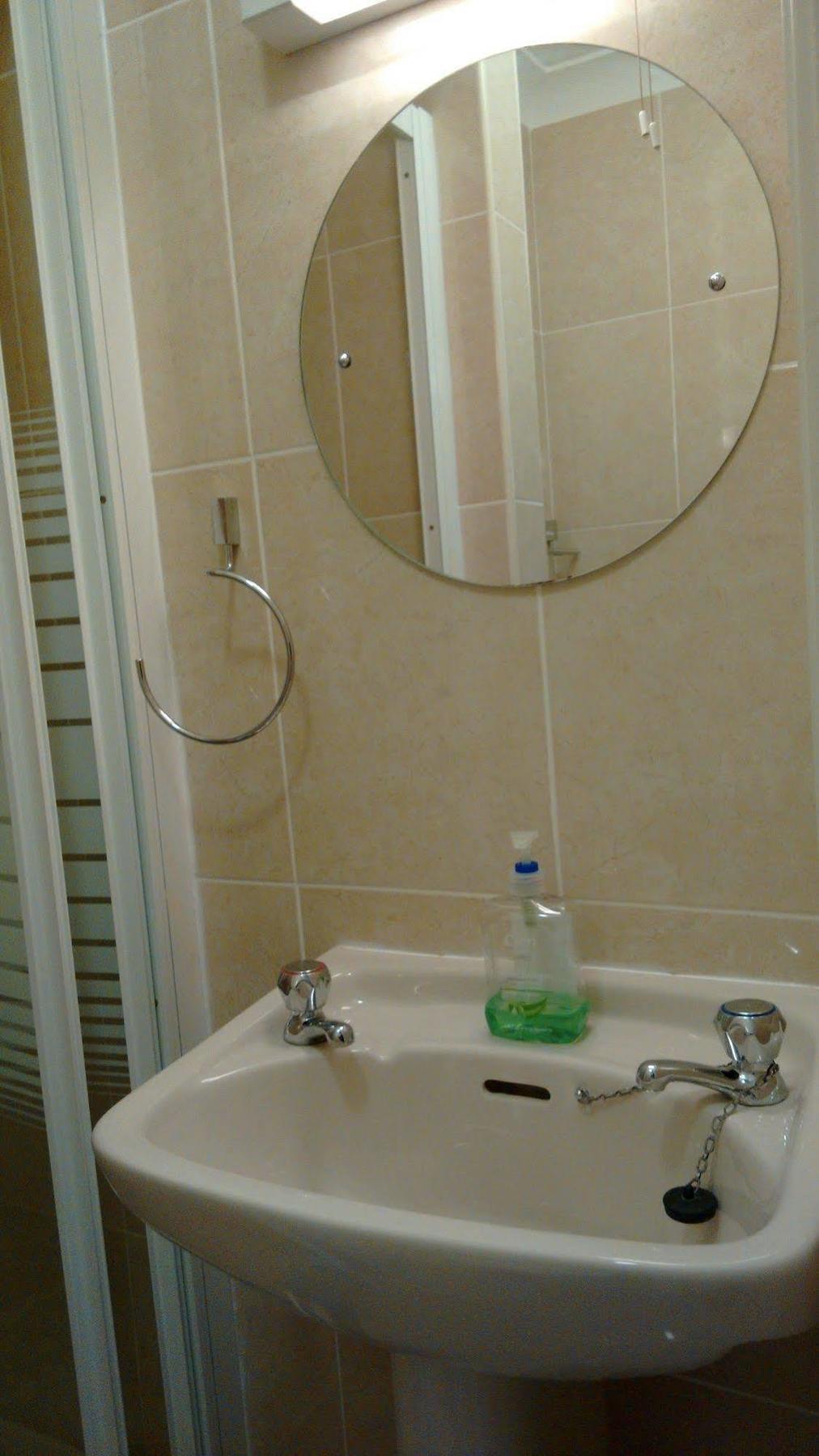 Corrib View H91rr72 Guest house Galway