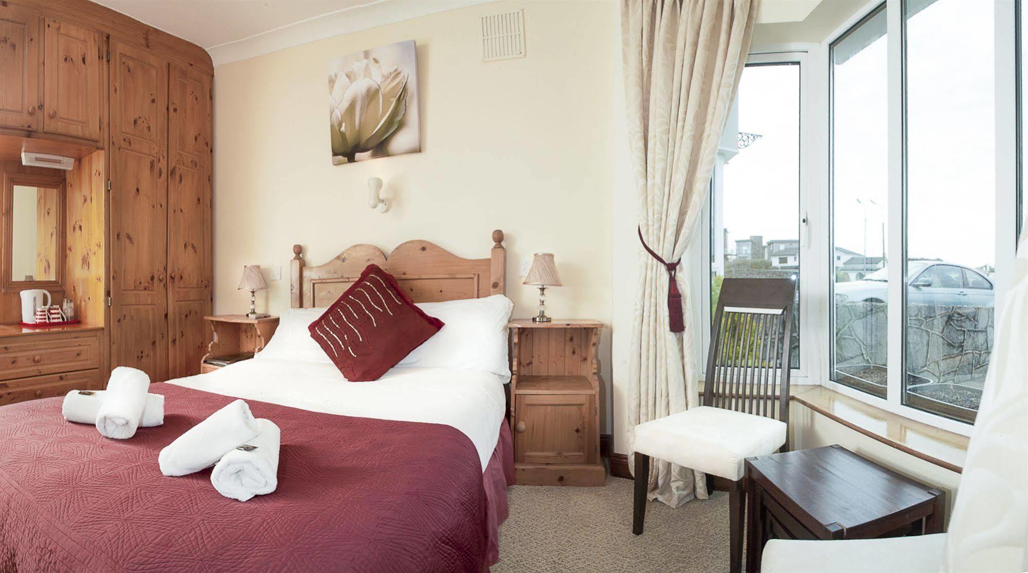 Rusheen Bay House Guest house 4*