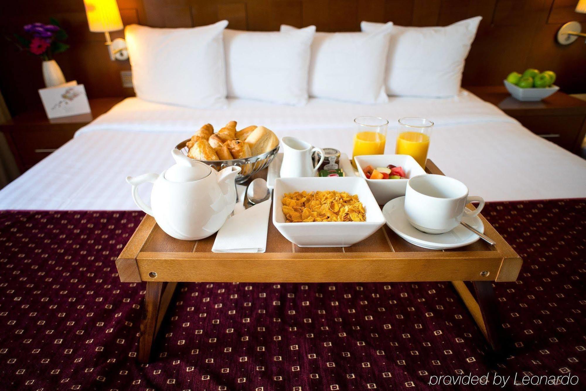 Maldron Sandy Road Hotel Galway