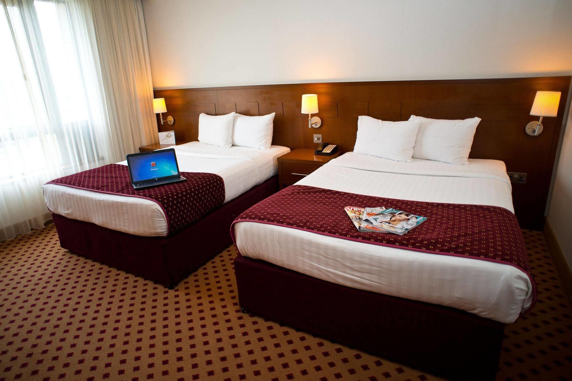 Maldron Sandy Road Hotel