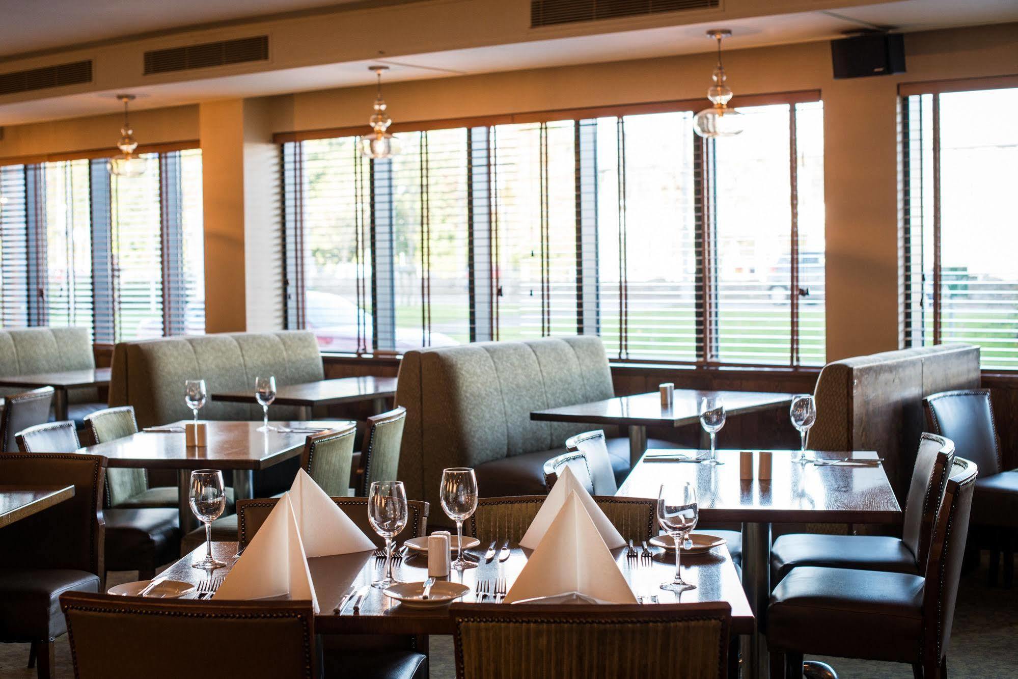 Maldron Sandy Road 4* Galway