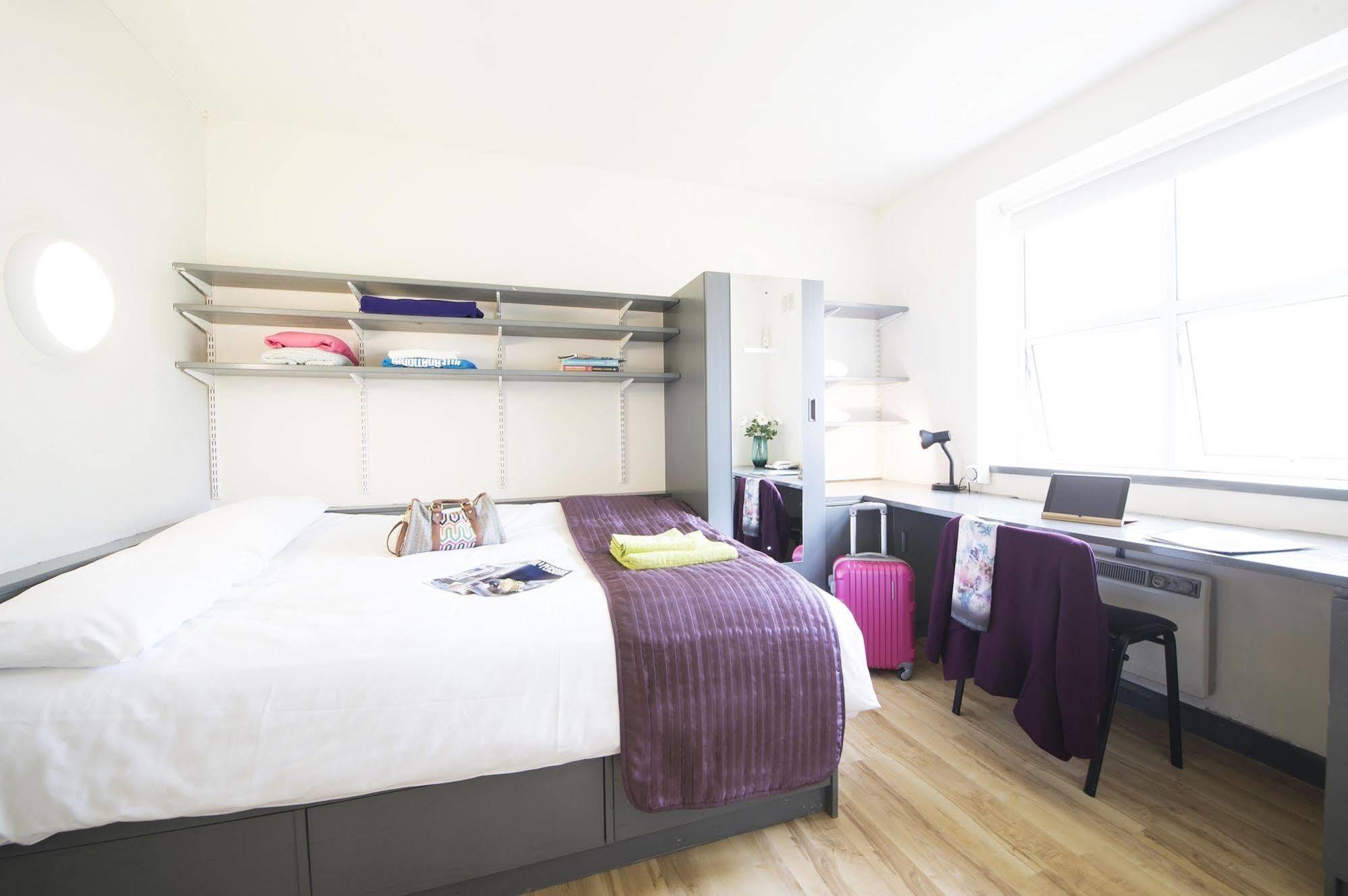 Apartment Corrib Village Of