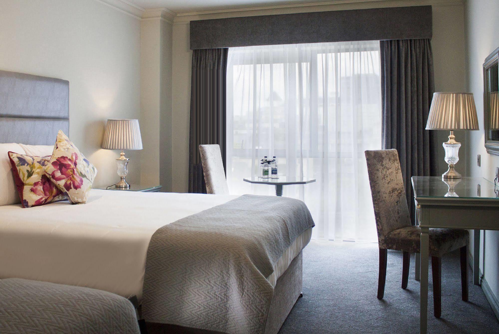Hyde Hotel 3*