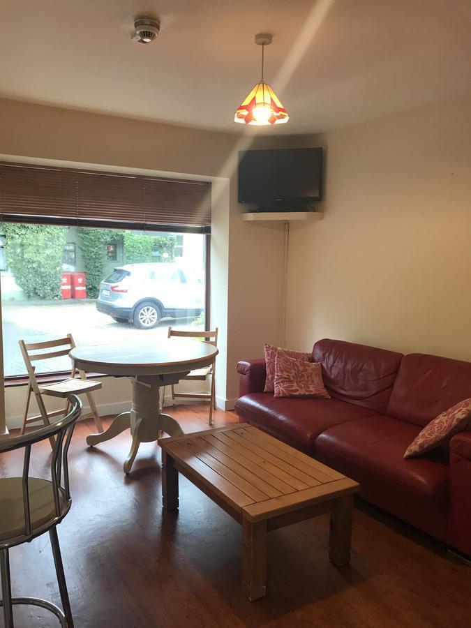 Crescent Close 3* Galway