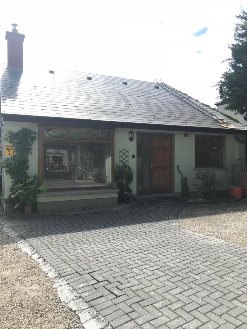 Crescent Close 3* Galway