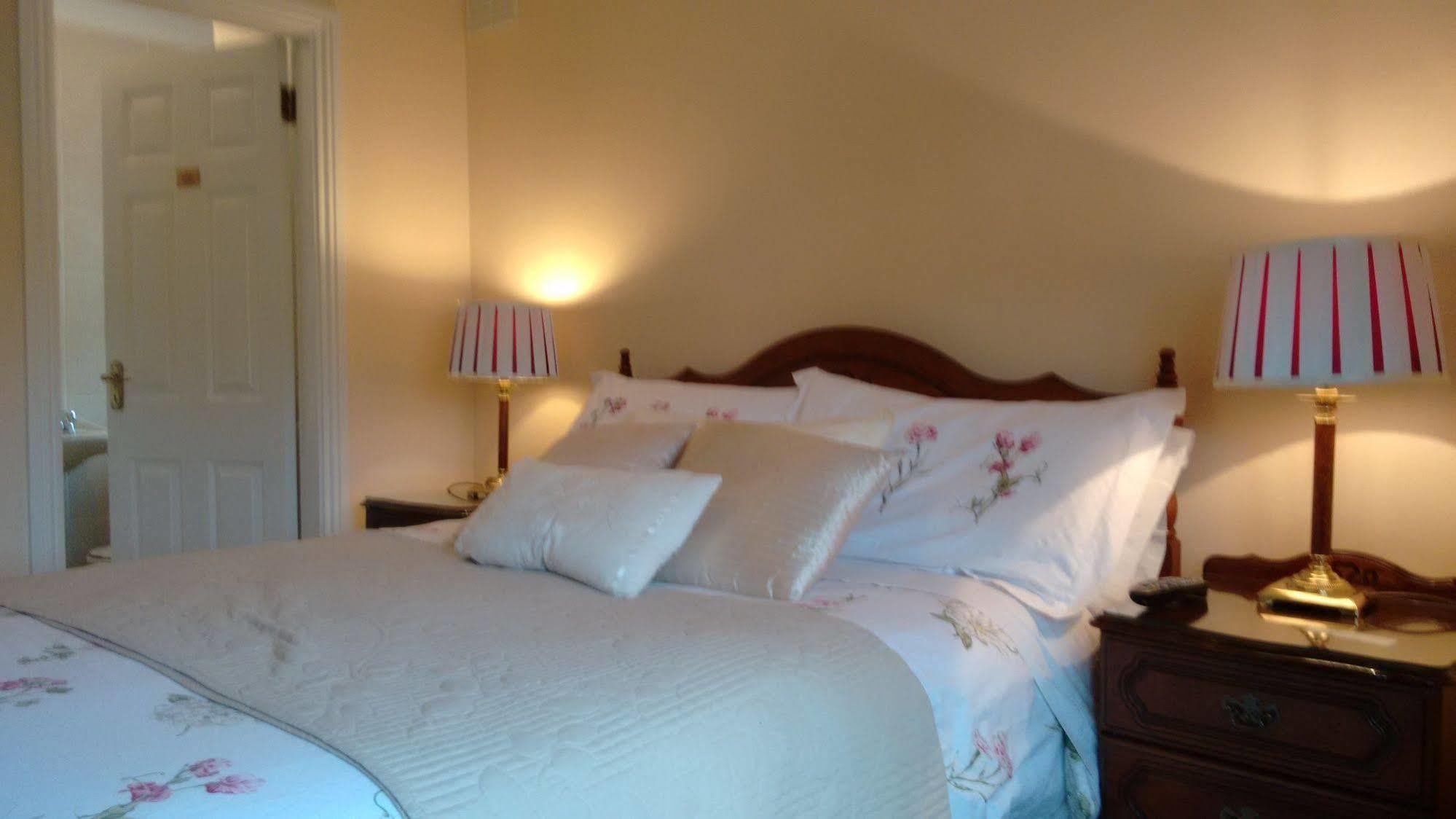 Corrib View H91rr72 Guest house Galway