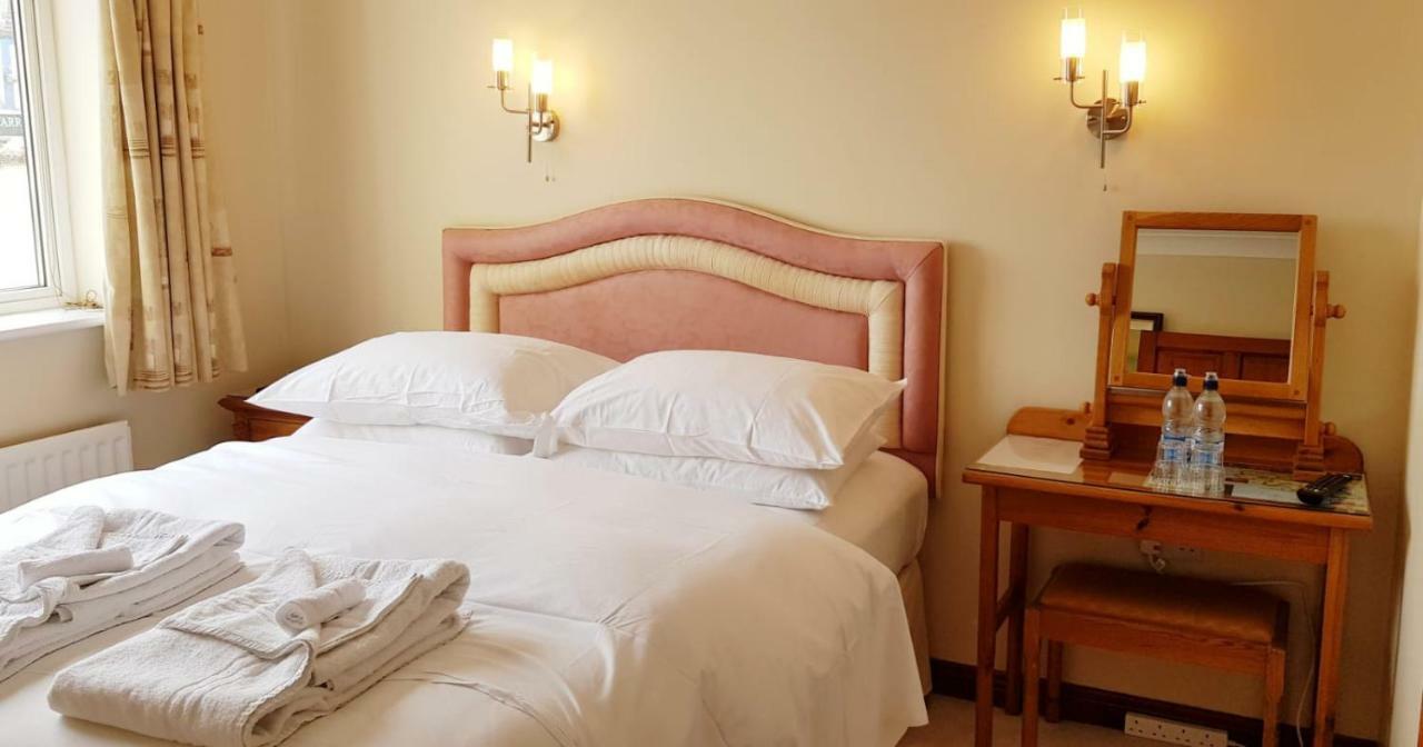 Claremount House Bed & Breakfast 4*