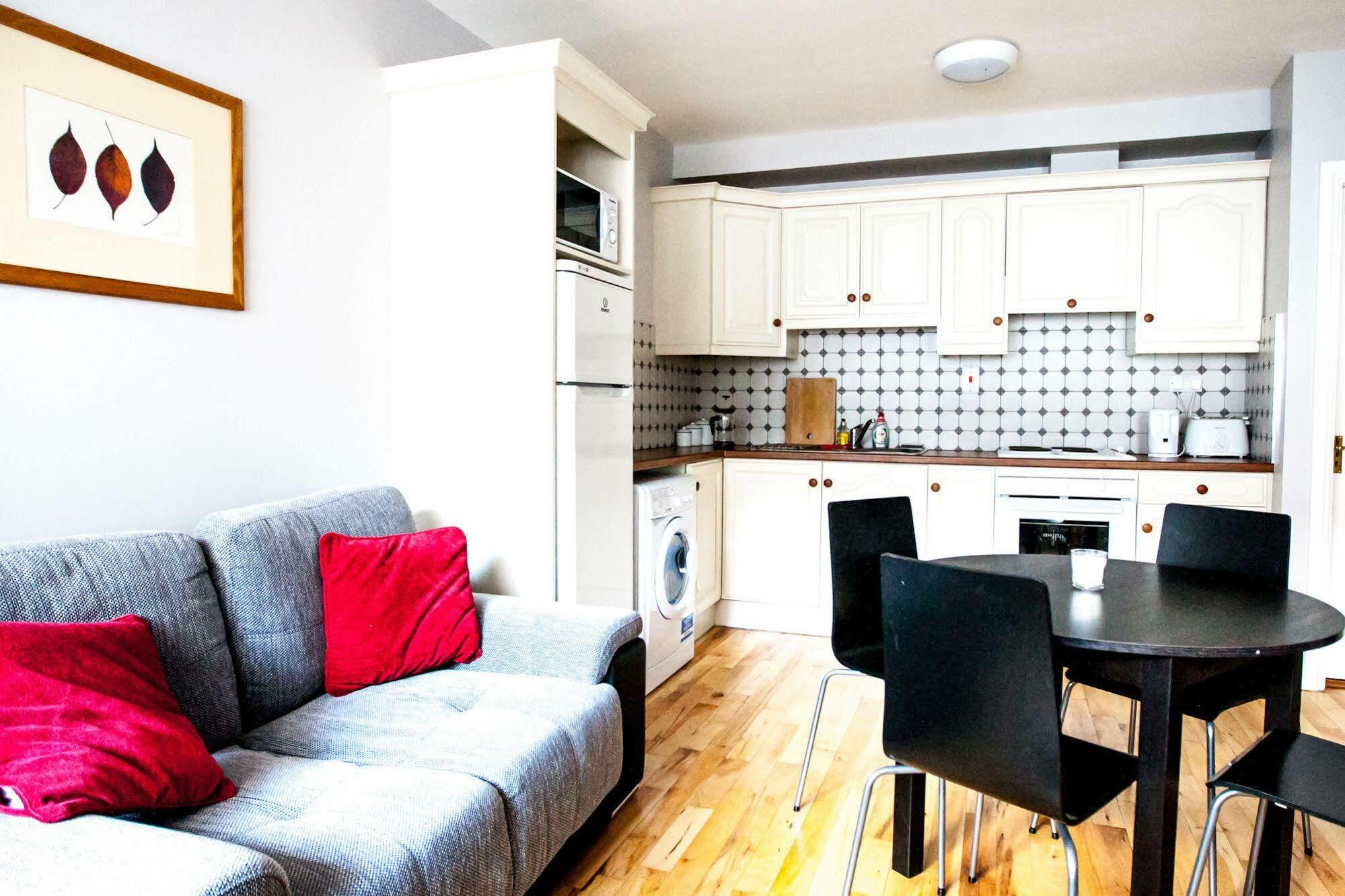 Apartment Dominick Street