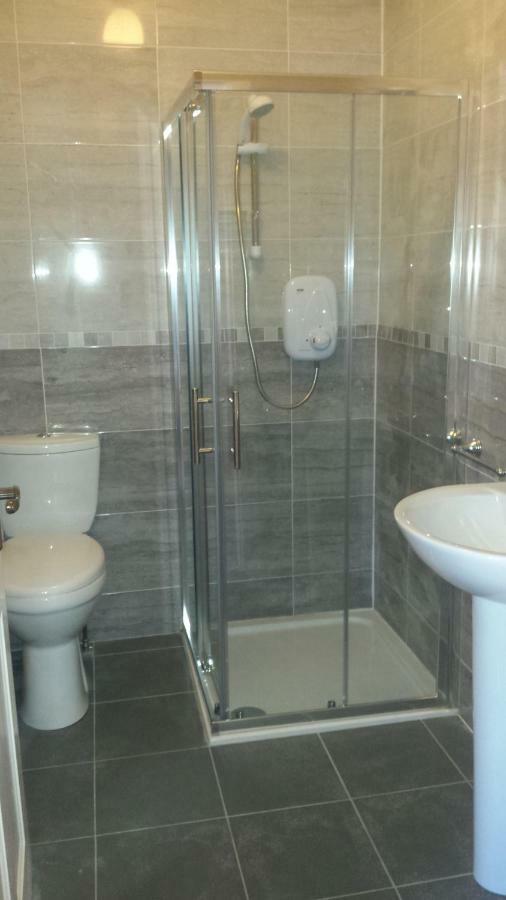 Cloonboo With Tours Sleeps 12 Holiday home
