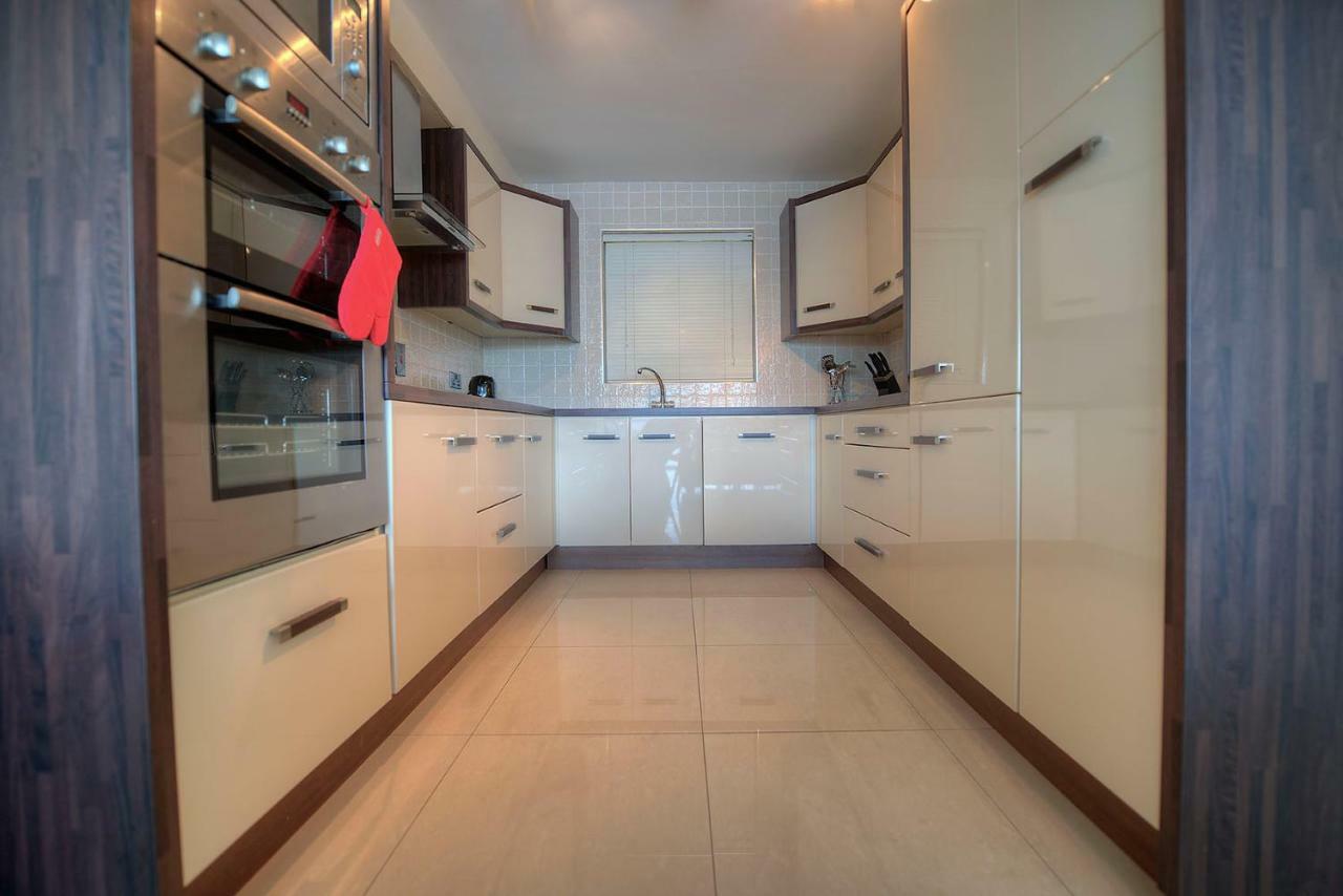 Tur An Tsaile - Lakeside Apartment Galway