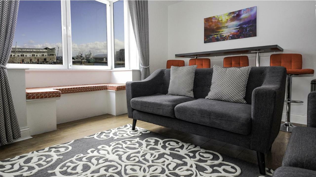 Executive Harbour Suites A Apartment