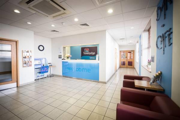 Travelodge Hotel 3*