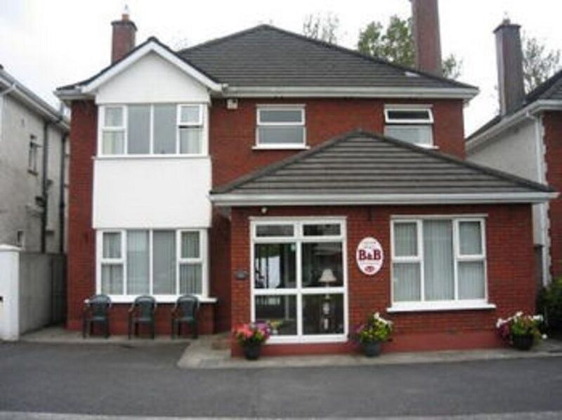 Hotel Clooniff House