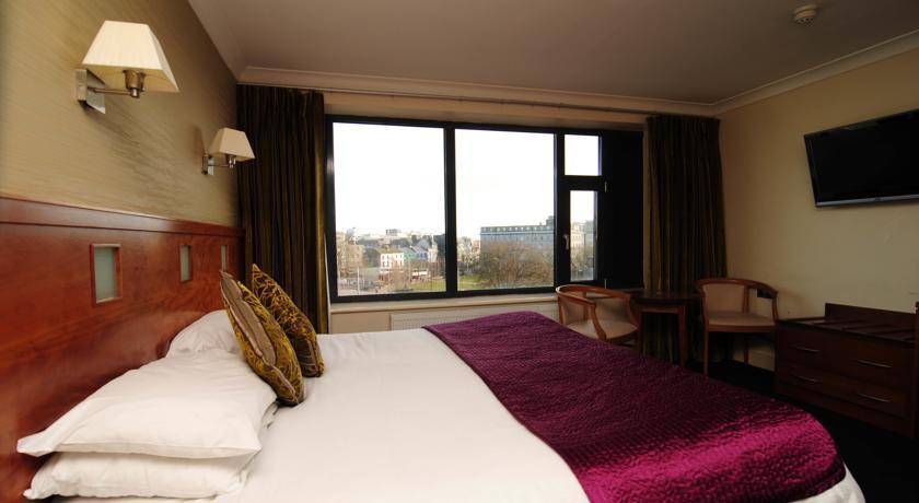 Imperial 3*