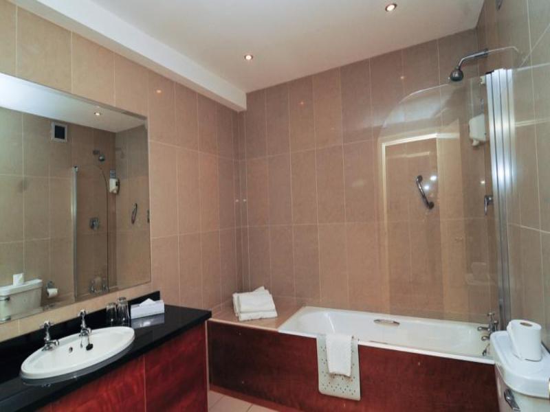 Imperial 3*