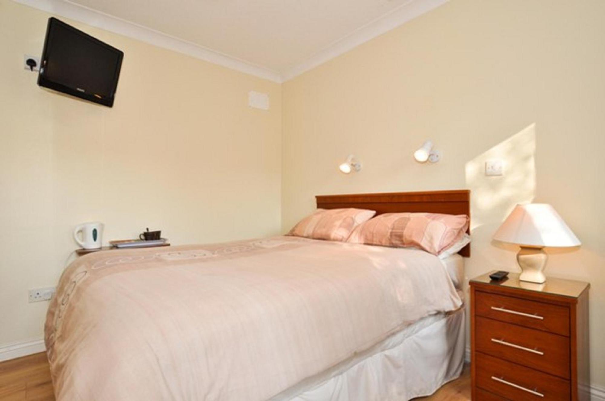 Guest house Lynfield