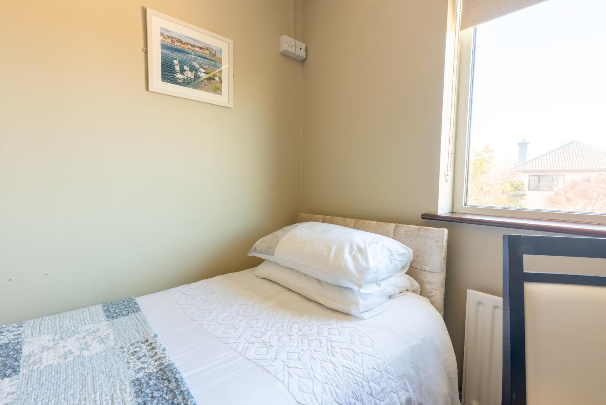 Guest house Avalon House Galway