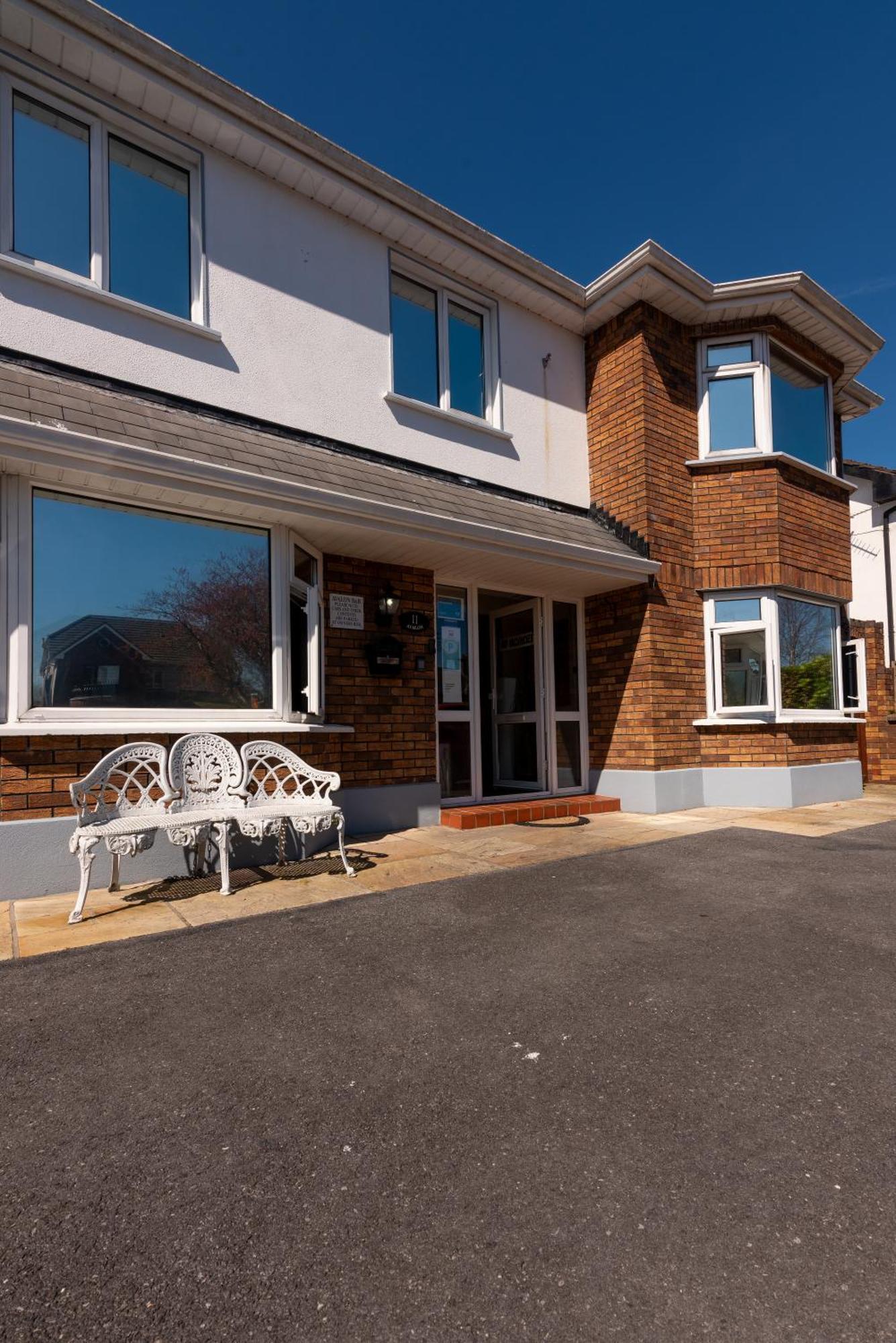 Guest house Avalon House Galway